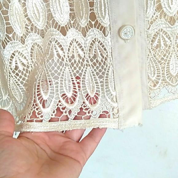 Button down transparent unique shirt or jacket - Picture 5 of 9